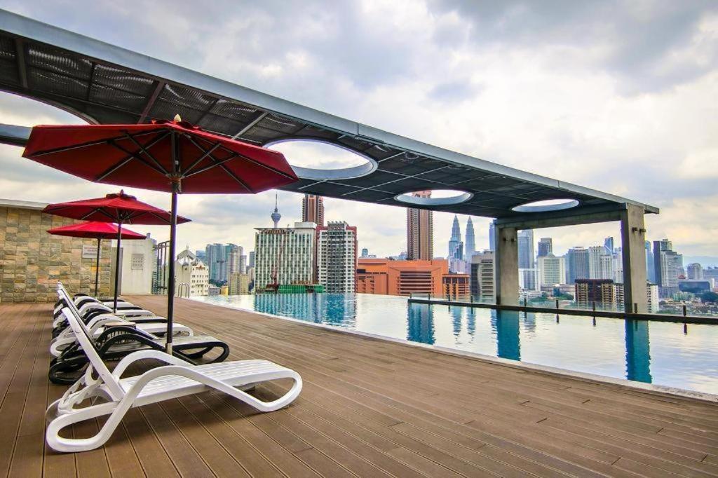 Premium Suites @ D'Majestic Place, Kl City Centre クアラルンプール エクステリア 写真